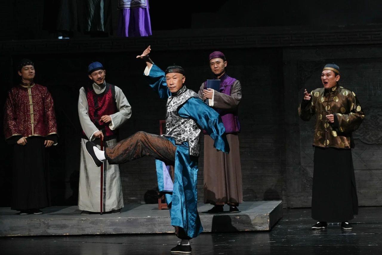 吴樾、刘佩琦等主演，话剧《大宅门》将首登成都舞台