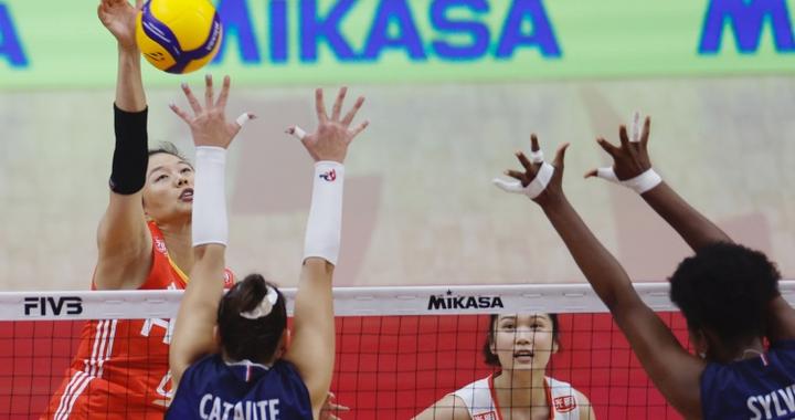 惠若琪点评女排失利：为年轻交的学费，希望中国队再接再厉