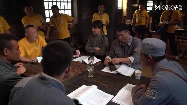 王彧方言普通话切换自如，揭秘语言系统驯服过程