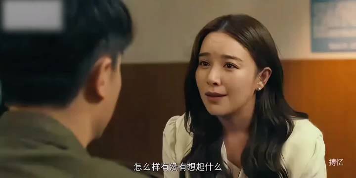 阚清子晒与霍建华12年合照，新剧角色获好评