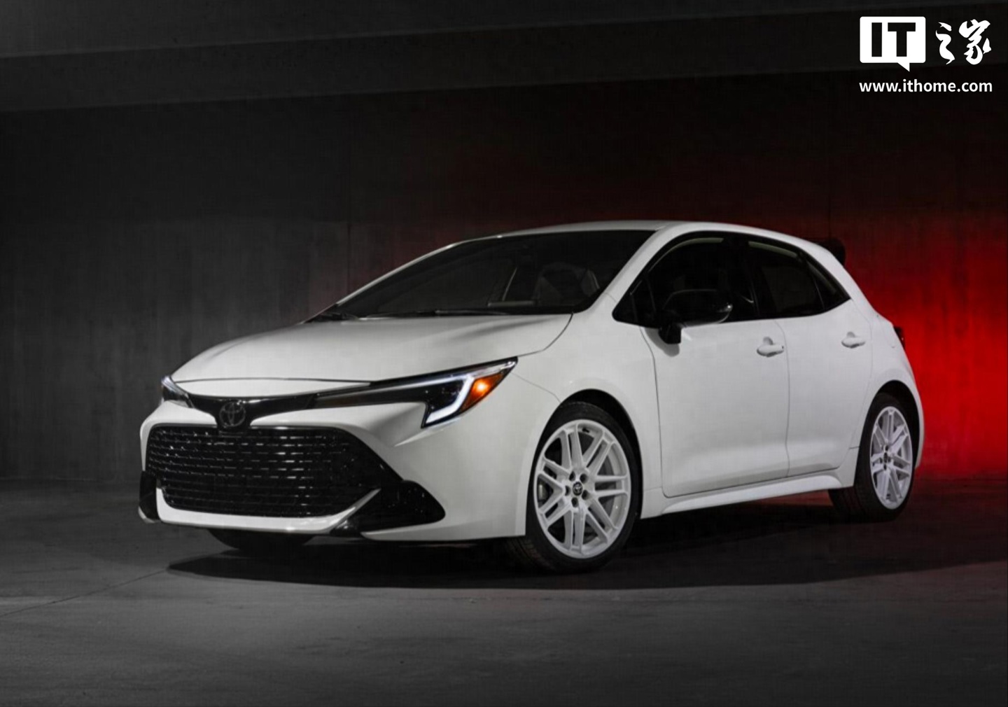 提供 FX 特别版，2026 款丰田卡罗拉 Hatchback 海外发布