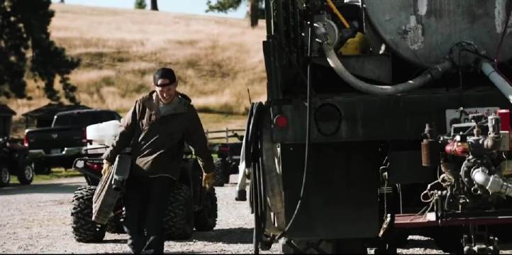 吉米付钱了但是爷爷还是没了 他们这样报复 黄石