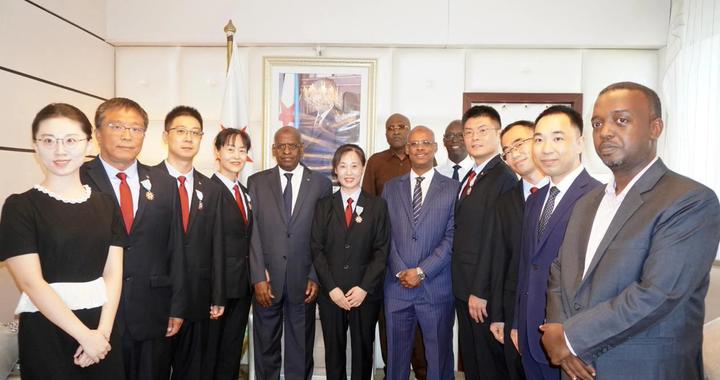 外交部：祝贺中国援非医疗队再获殊荣