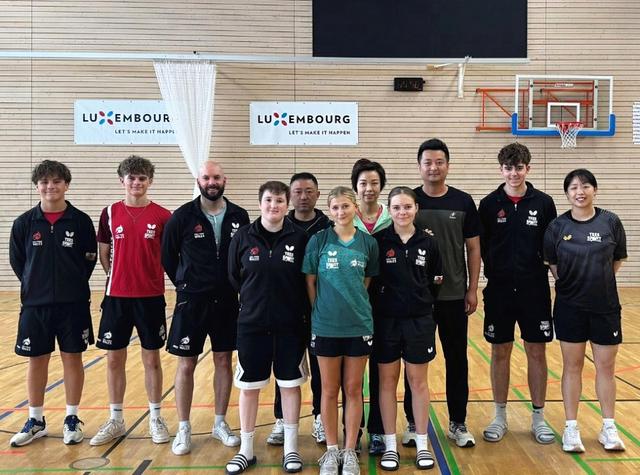 张怡宁远赴欧洲，执教青少年！