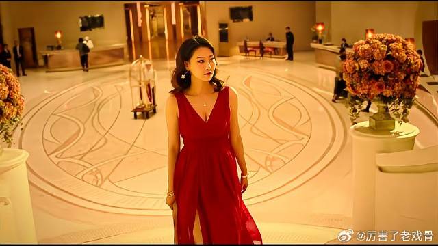 洗钱真是暴利啊 美女一千万美金，就拿了二十个点！