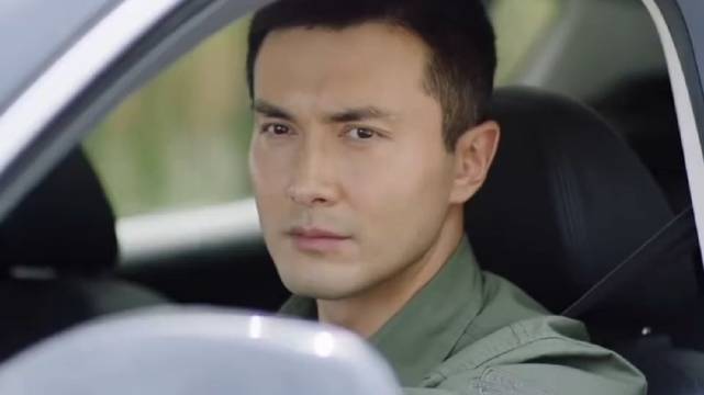 男人猛然发现路过的一个司机好像是他曾经的犯人，特战行动高伟光胡冰卿