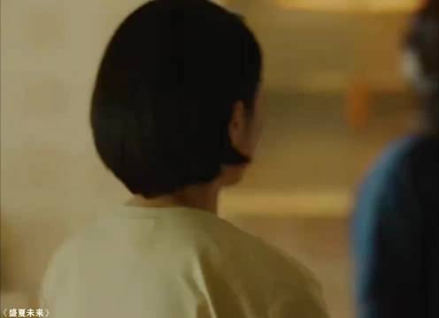 青春片哭的不是爱情，而是那个不敢撕毁满分试卷的自己