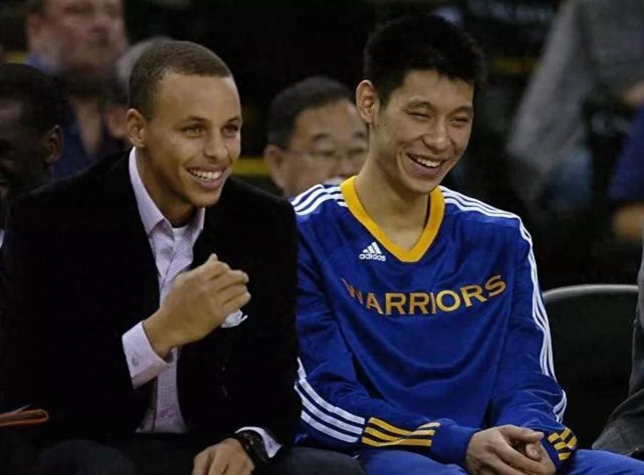 林书豪在NBA八年，在CBA三年，一共赚到多少钱？