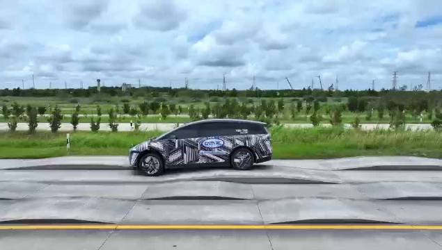 理想i8获中国首个整车结构可靠之星认证