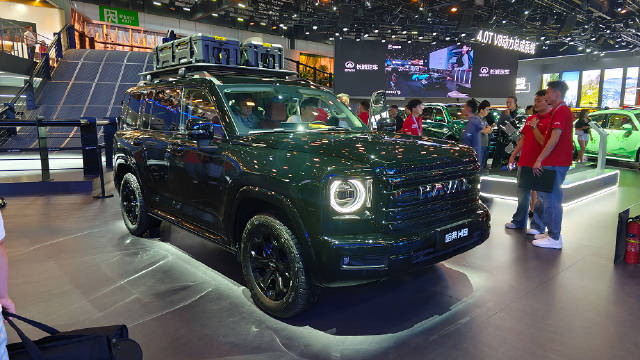 2025成都车展：第二代哈弗H9勇士版 黑武士风格标配三把锁