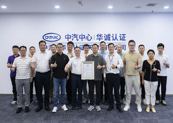 理想i8荣获中国首个“整车结构可靠之星”认证，树立纯电SUV耐久性新标杆