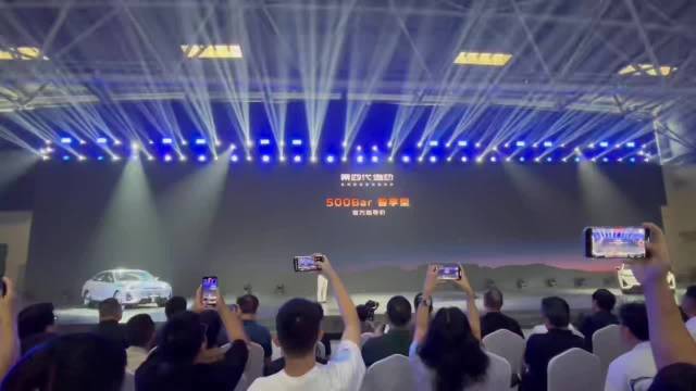 第四代长安逸动上市 叠加上市礼后售价7.29万元起