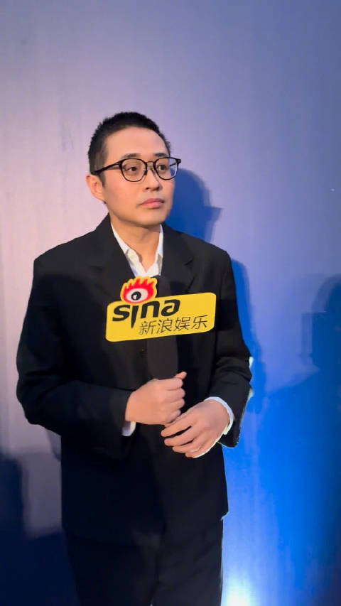 文牧野称剧本打动杨紫琼出演魔方小姐，新片龙餐馆后期中