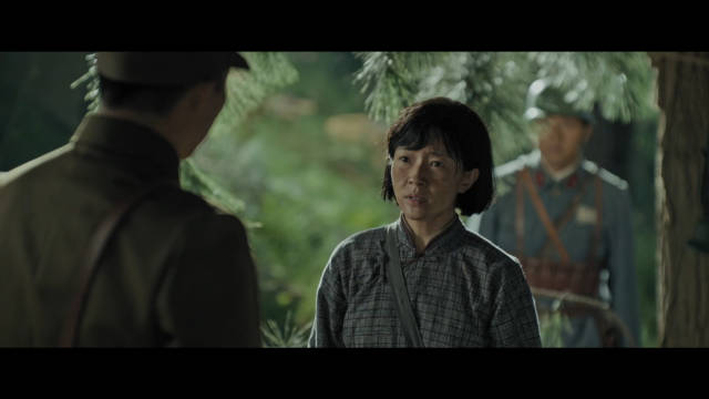 王彧建议撤离避风险刘柏松主张增援共战斗