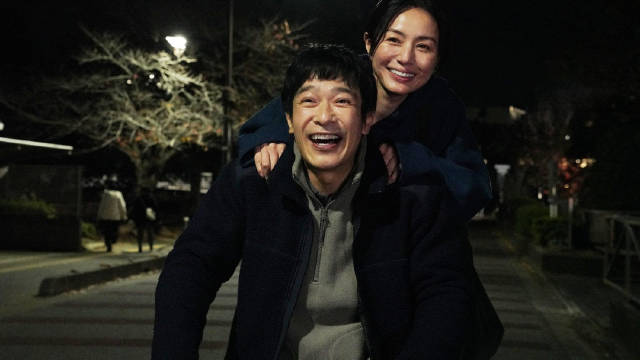 土井裕泰堺雅人新片《平场之月》定档11月14日，中年重逢故事曝光