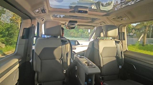 视频：大众迈特威车内空间体验