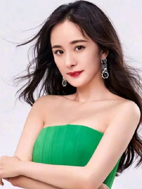 大脚怎么也想不到露露会上门