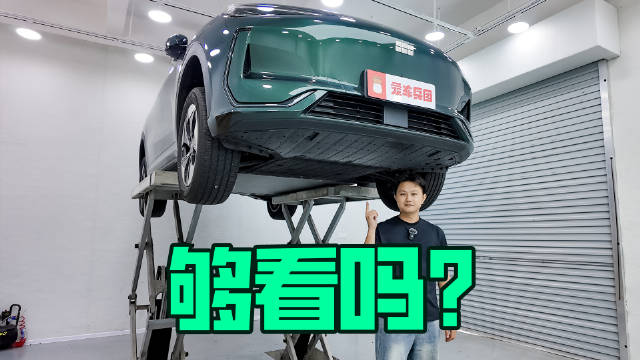 四连杆悬架、610km续航，吉利银河E5底盘真这么越级？