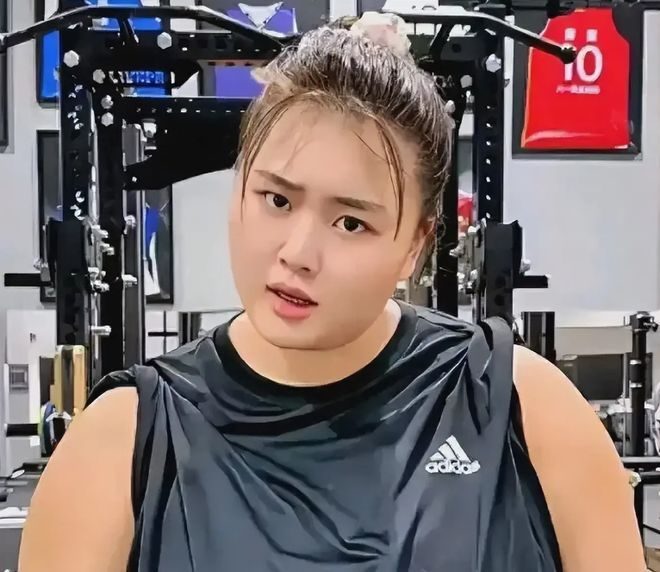 正式退出，离队首钢？刘禹彤官宣，新球队曝光，付豪妈妈立功了