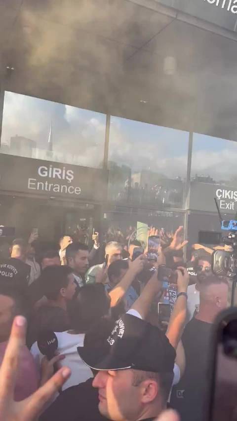 奥纳纳空降土耳其