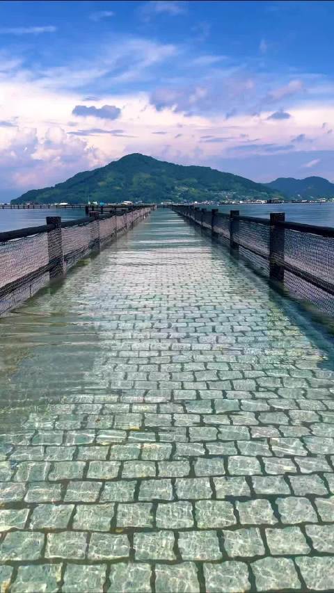 日本江田岛海底步道走红，酷似《千与千寻》场景