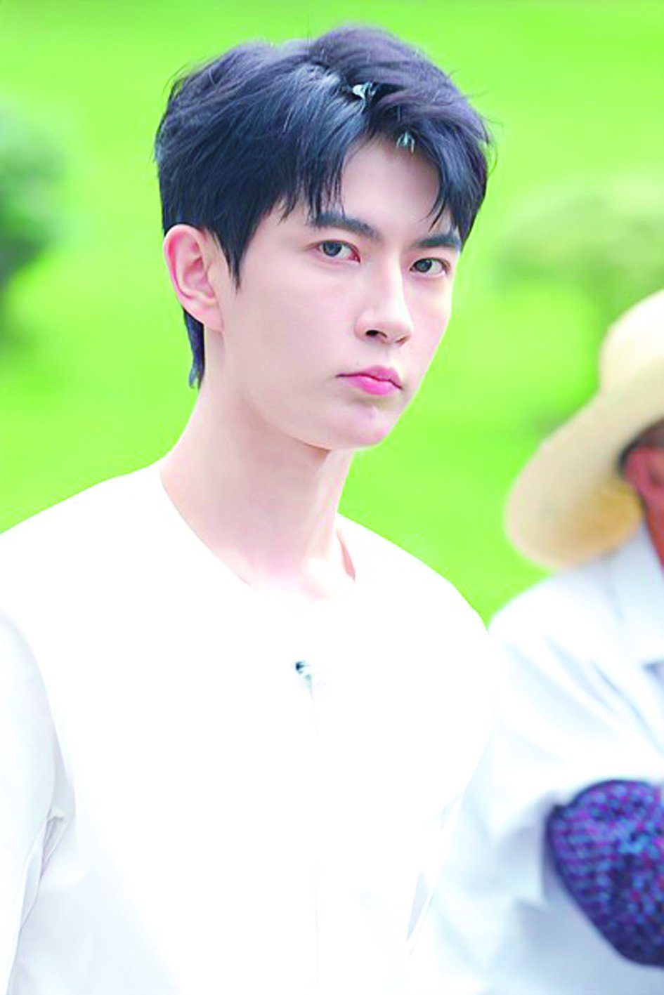 37岁男演员于朦胧坠楼身亡