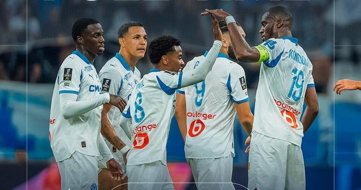 马赛4-0大胜洛里昂：格林伍德点射破门，帕瓦尔斩获马赛生涯首球