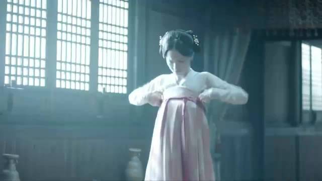 黑衣人遭士兵追杀躲入郡主房，成毅杨超越新剧长安诺上演机智营救