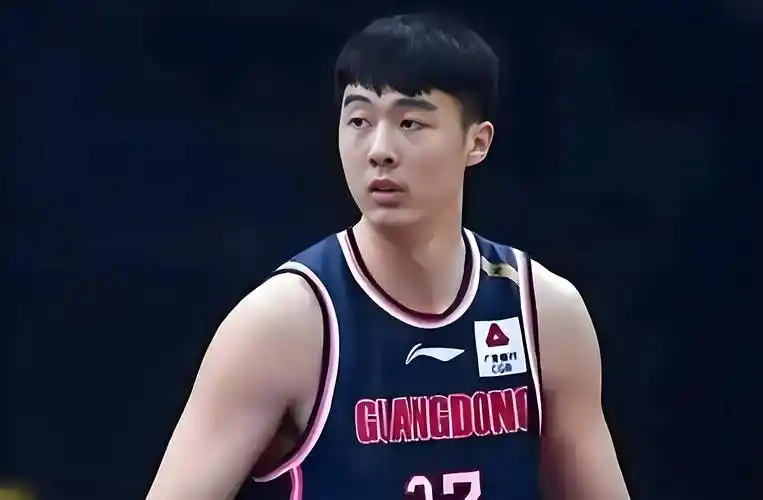 退出广东，张明池官宣，加盟新球队，薪酬曝光，杜锋祝福