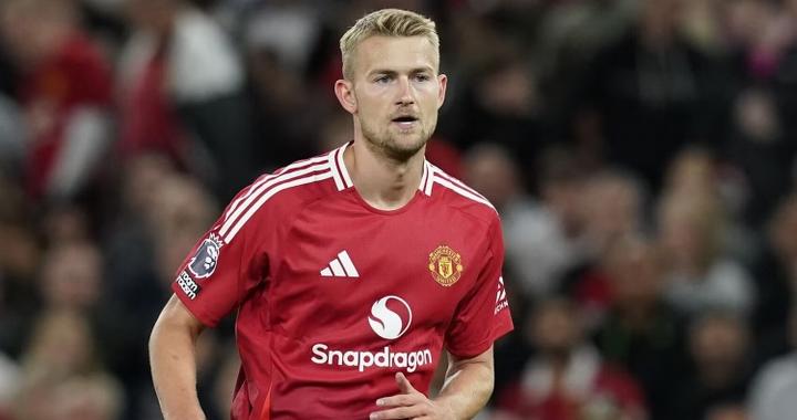 德里赫特：必须证明阿莫林能带领球队取得成功，否则一切毫无意义