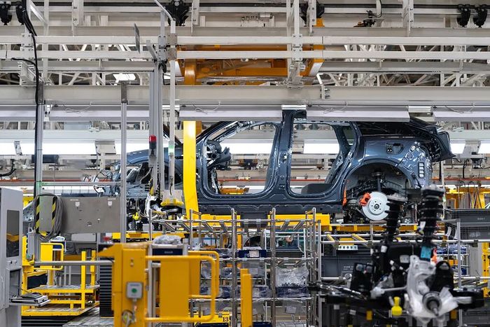 汽车行业如此卷,为什么还有新人要进来?