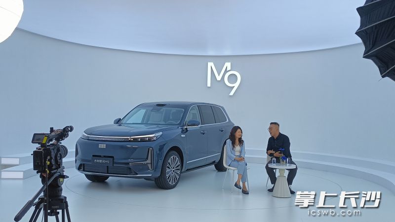 吉利银河M9上市发布，大型新能源SUV杀入平价区