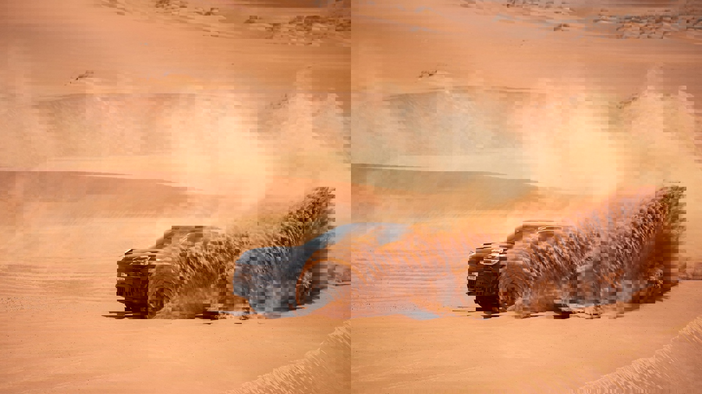 走遍冰川、沙漠：保时捷纯电版卡宴SUV正进行路测，有望年底上市