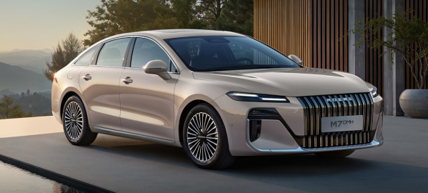 8.58万起售！荣威M7 DMH杀入中大型混动轿车市场