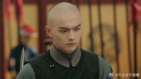 皇上强行拆散璎珞和傅恒，自己却将璎珞占为己有！