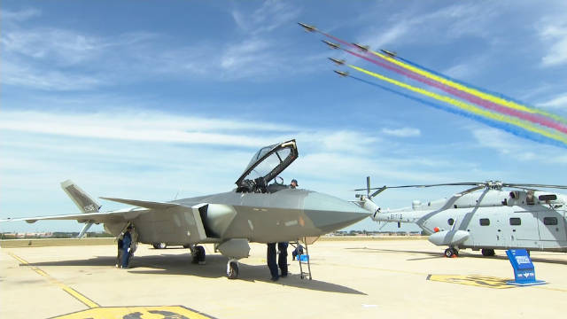 空军战机炫舞长春