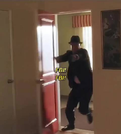 这种情况还能镇定的编谎言 猫鼠游戏