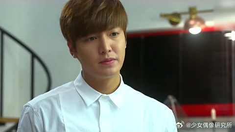 金叹把大家聚集到一起，原来是为了此事啊，大家的反应亮了