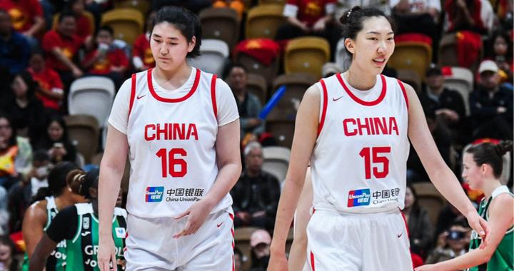 两战20中16成女篮支柱！韩旭与李月汝齐头并进 宫鲁鸣透露进化真因
