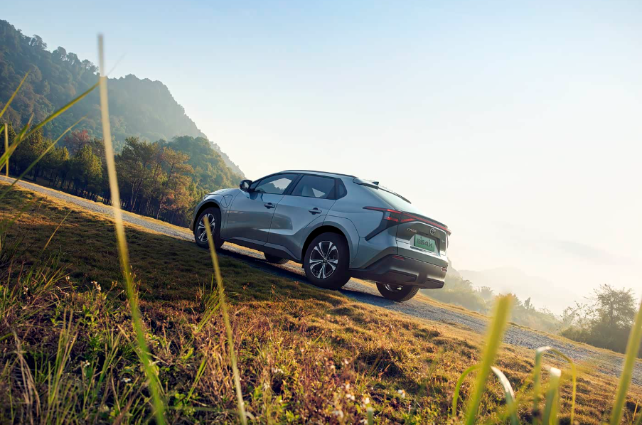 丰田、斯巴鲁将召回3.75万辆汽车，涉及进口SOLTERRA、国产bZ4X等车型