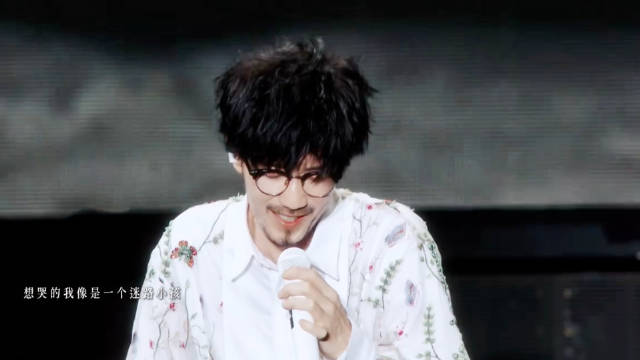 周传雄《我的心太乱》巡演官摄发布