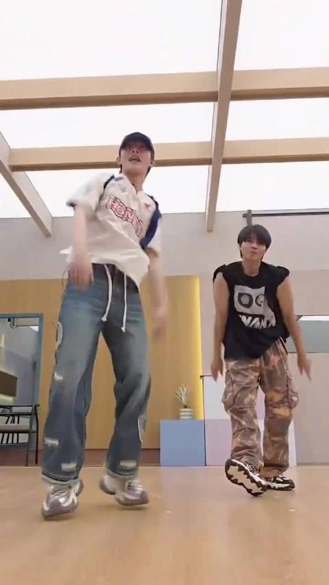 晋哥和小苏也来go