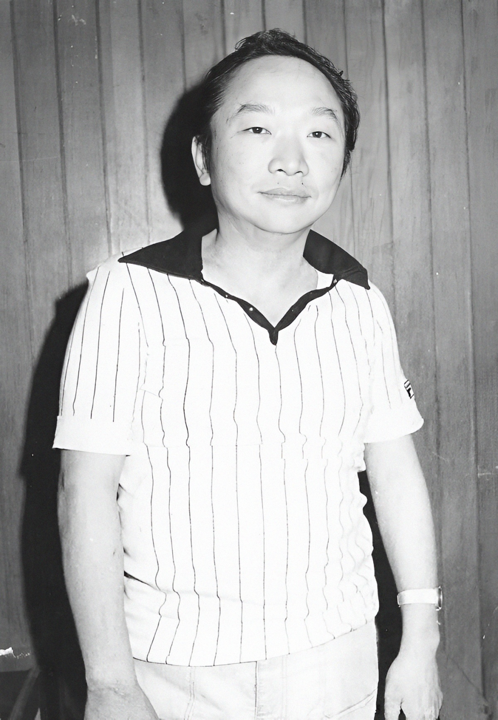 古龙(1938年6月7日-1985年9月21日)