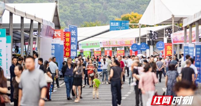 掀起金秋购车热潮 2025湖南汽车巡展株洲站圆满收官