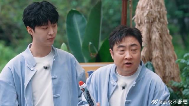 还是乔杉够横！ 一登场就点名总导演姚译添，架势太像打架