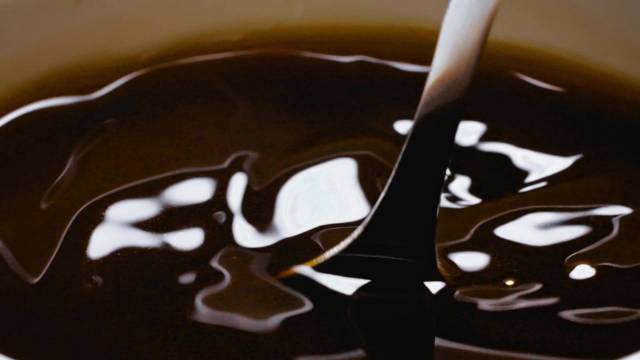 港星欧阳震华推荐魏牌高山，Coffee AI与零重力座椅成亮点