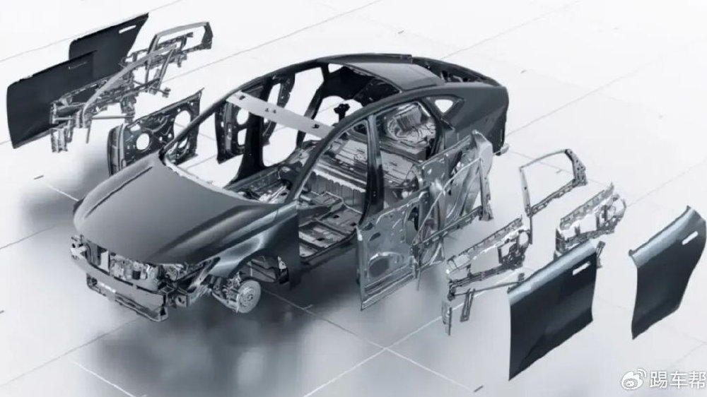 【踢车问答】<em>三</em><em>厢</em>车为什么不把后轮放在尾箱下面？