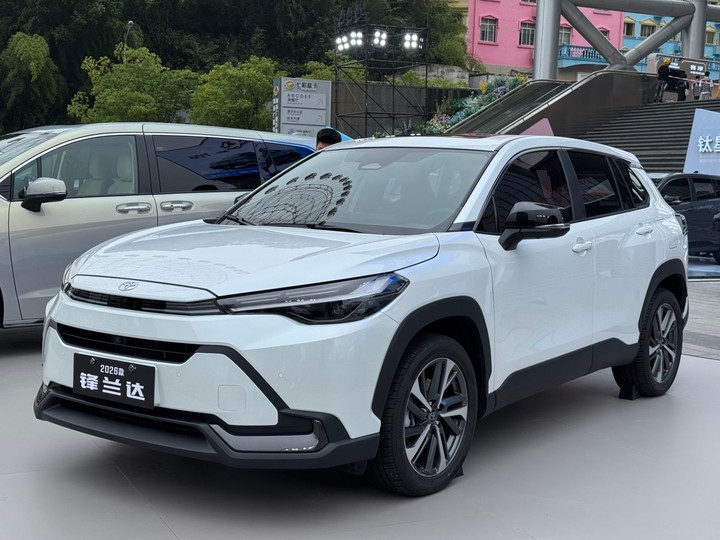 油车不落伍！丰田新款锋兰达 / 汉兰达 / 赛那来了，智能化水平大幅提升