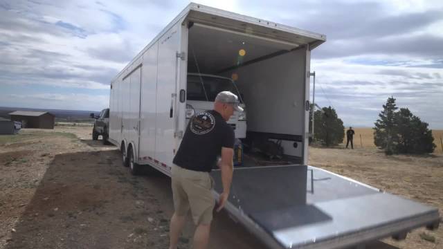 美国猎手改装铃木轻卡升降货台用于狩猎射击