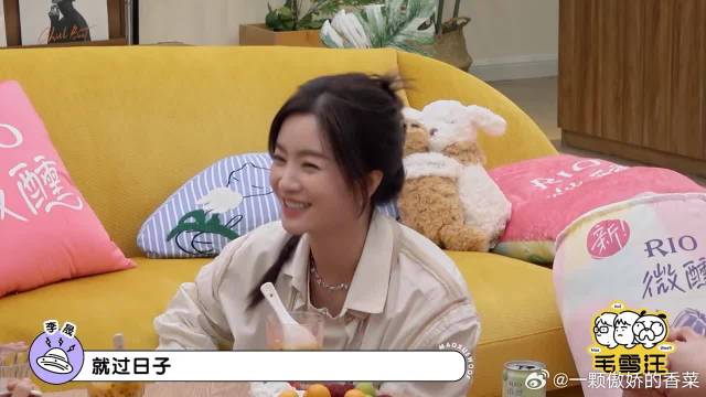 老夫老妻都是这样，李佳航李晟啥节日都不过，就只过日子